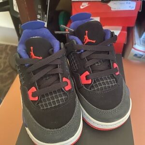 Jordan retro 4 rare air sz 6c deadstock
